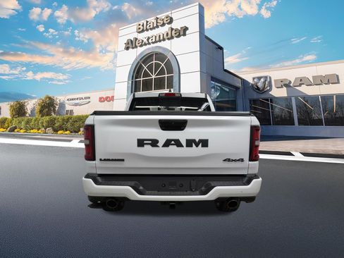 New 2026 RAM 1500 Laramie AWD/4WD image 7