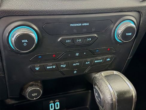 Used 2019 Ford Ranger XLT w/ Equipment Group 301A Mid image 19