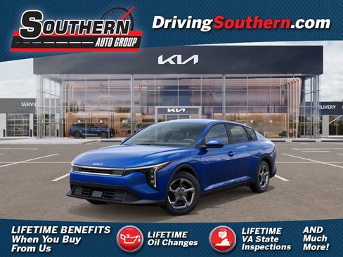 New 2026 Kia K4 LXS image 1