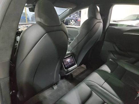 Used 2022 Tesla Model S AWD/4WD image 26