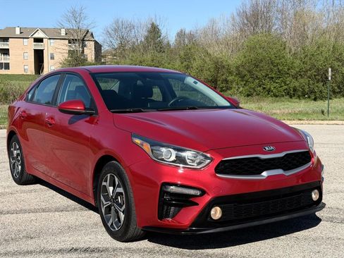Used 2020 Kia Forte LXS image 29
