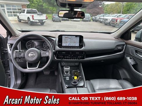 Used 2023 Nissan Rogue SL w/ SL Premium Package AWD/4WD image 18