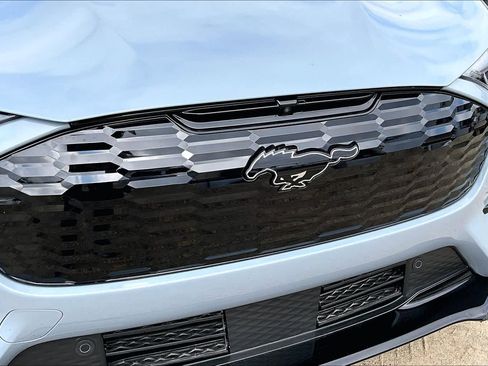 Used 2025 Ford Mustang Mach-E GT image 29