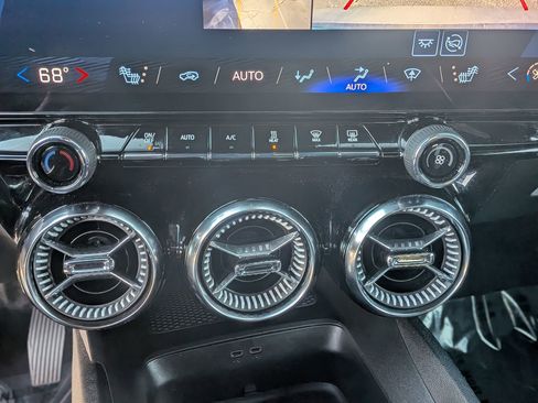 Certified 2024 Chevrolet Blazer EV LT image 30