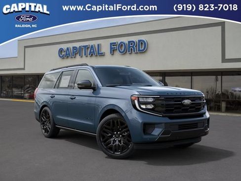 New 2027 Ford Expedition Platinum w/ Stealth Performance Package AWD/4WD image 4
