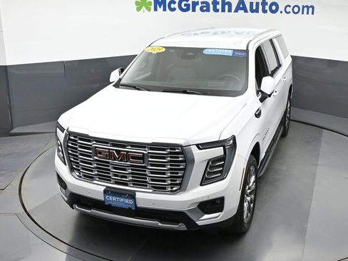 Certified 2025 GMC Yukon XL Denali image 30