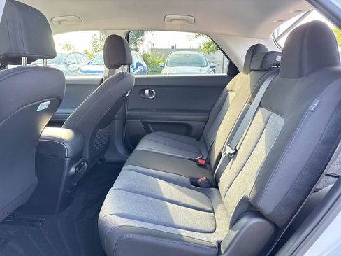 Used 2024 Hyundai Ioniq 5 SEL RWD image 12