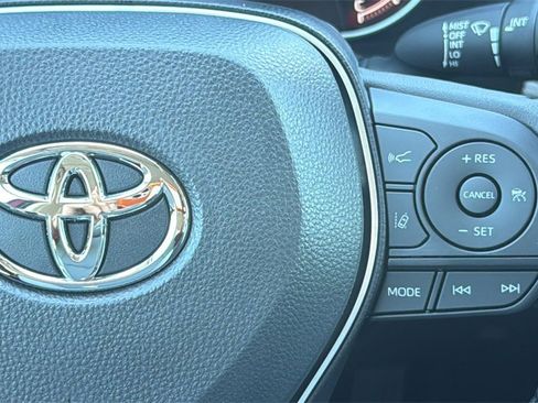 New 2025 Toyota RAV4 XLE Premium image 31