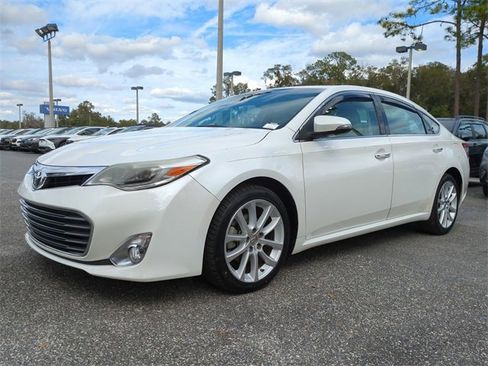Used 2014 Toyota Avalon Limited image 8