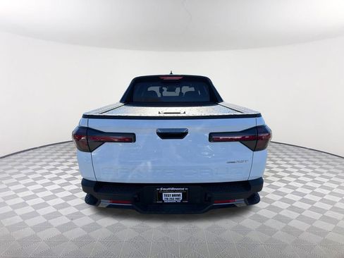 Used 2025 Hyundai Santa Cruz Limited image 6