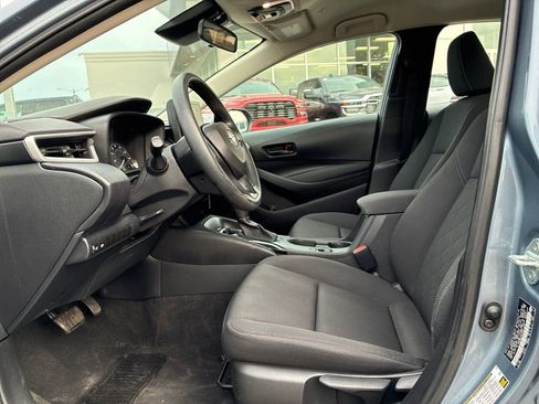 Used 2023 Toyota Corolla LE FWD image 11