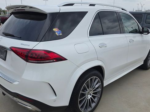 Used 2021 Mercedes-Benz GLE 450 4MATIC image 5