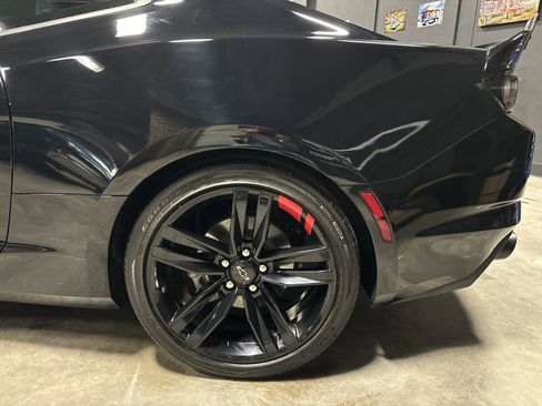 Used 2022 Chevrolet Camaro LT w/ Redline Edition image 21