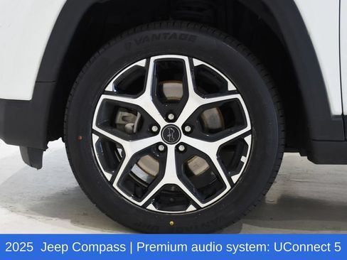 Used 2025 Jeep Compass Limited AWD/4WD image 6