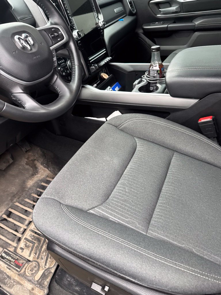 Used 2023 RAM 1500 Big Horn AWD/4WD image 9