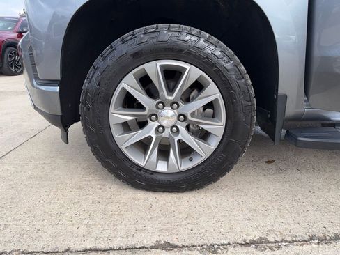 Used 2020 Chevrolet Silverado 1500 High Country w/ Z71 Off-Road Package image 27