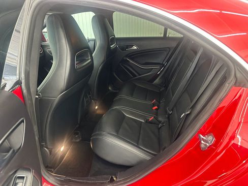Used 2019 Mercedes-Benz CLA 250 image 12