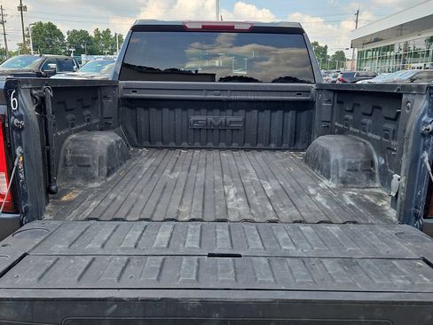 Used 2022 GMC Sierra 1500 SLT AWD/4WD image 8