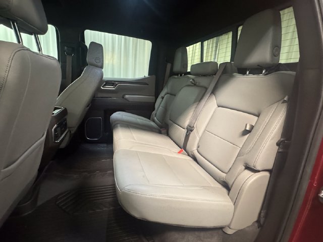 Used 2025 Chevrolet Silverado 1500 LTZ AWD/4WD image 32