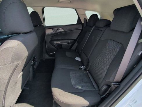 New 2026 Kia Sportage LX image 19