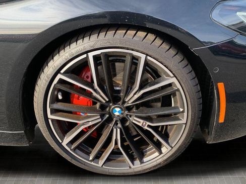 Used 2023 BMW M550i xDrive w/ Dynamic Handling Package image 56