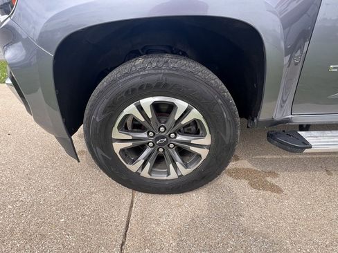 Used 2022 Chevrolet Colorado Z71 image 39