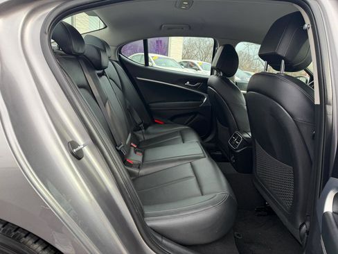 Used 2020 Genesis G70 2.0T image 15