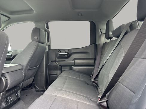 Used 2024 Chevrolet Silverado 1500 Custom image 16