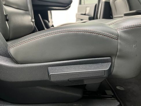 Used 2025 Ford Expedition Max Active image 19