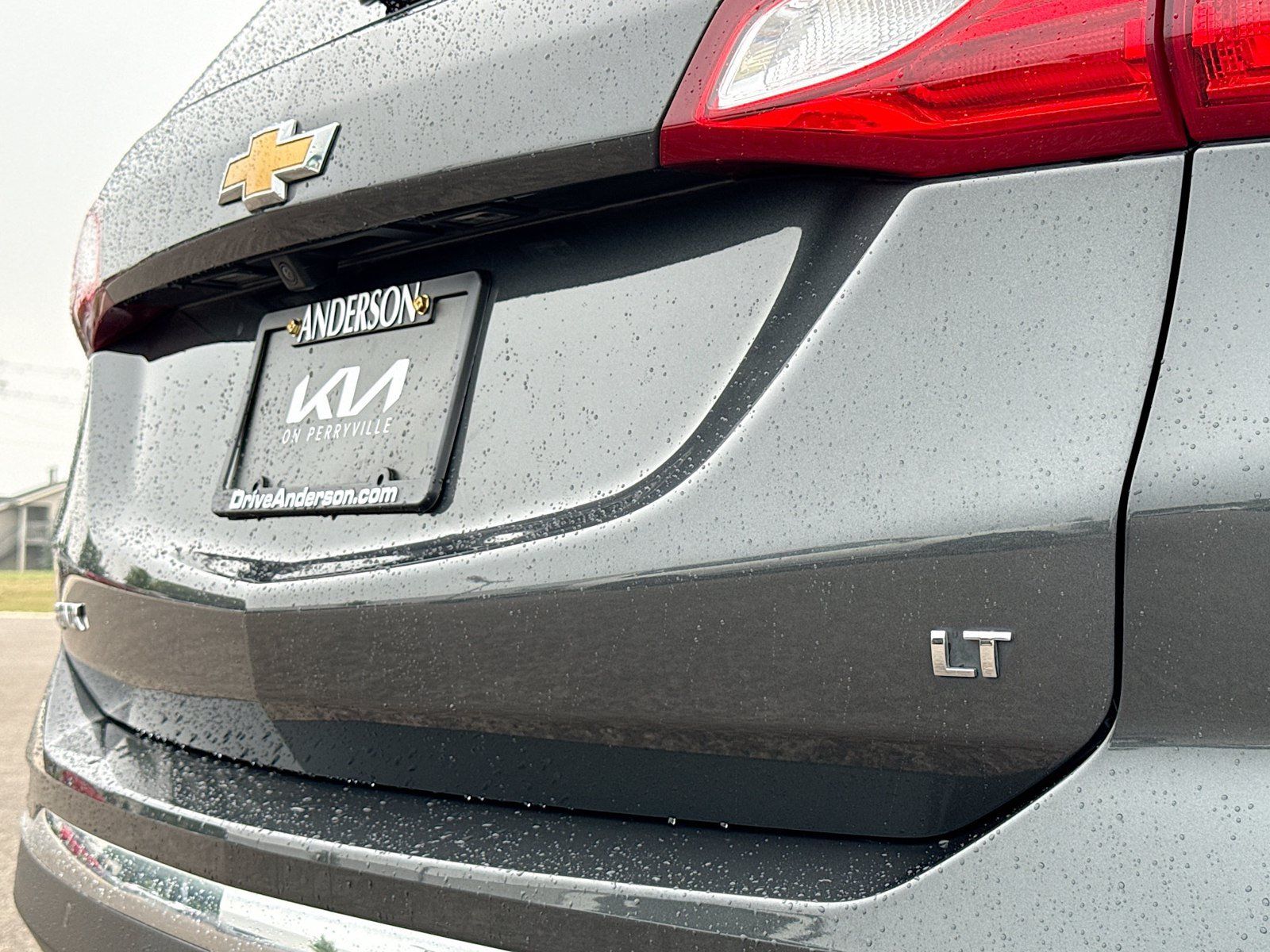 Used 2018 Chevrolet Equinox LT FWD image 14