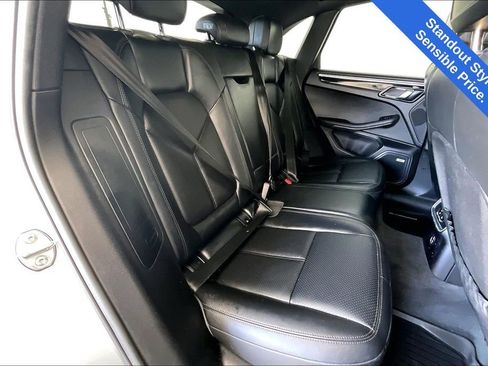 Used 2020 Porsche Macan S image 35