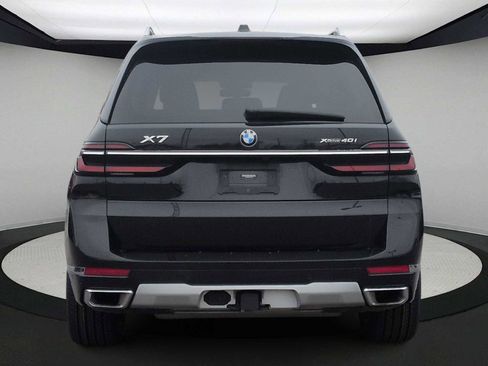 Certified 2023 BMW X7 xDrive40i w/ Executive Package image 7