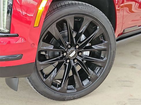 New 2026 Cadillac Escalade ESV Platinum Sport w/ LPO, ONYX Package AWD/4WD image 8