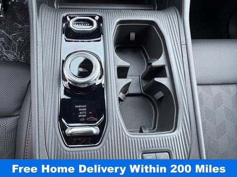 New 2026 Jeep Cherokee Overland image 20