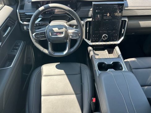 New 2026 GMC Acadia Elevation w/ Elevation Premium Package FWD image 24