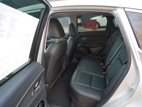 Certified 2025 Nissan Murano SL image 10