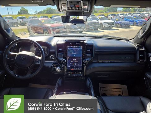 Used 2024 RAM 1500 Limited AWD/4WD image 3
