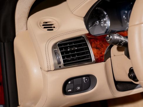 Used 2010 Jaguar XK Convertible RWD image 24