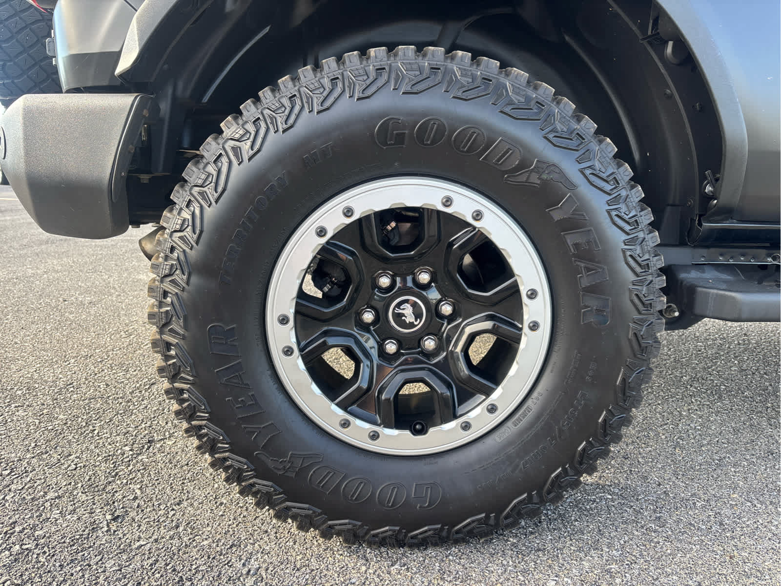 Used 2022 Ford Bronco Outer Banks w/ Sasquatch Package AWD/4WD image 9