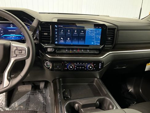 New 2026 Chevrolet Silverado 2500 LT w/ Trail Boss Package AWD/4WD image 19