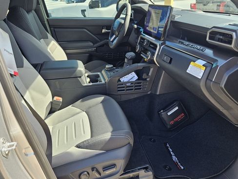 New 2025 Toyota Tacoma TRD Off-Road image 11