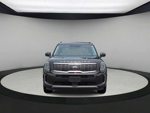 Used 2020 Kia Telluride EX w/ Towing Package AWD/4WD image 3