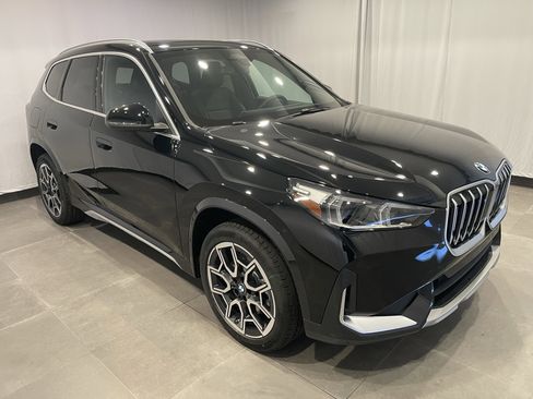 New 2026 BMW X1 xDrive28i w/ Convenience Package AWD/4WD image 3