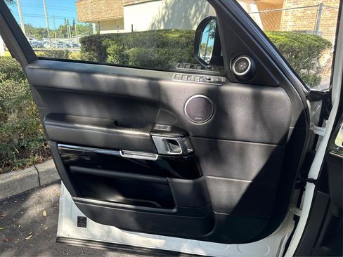 Used 2016 Land Rover Range Rover HSE AWD/4WD image 19