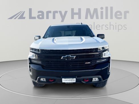 Used 2022 Chevrolet Silverado 1500 LT Trail Boss w/ Convenience Package II AWD/4WD image 16