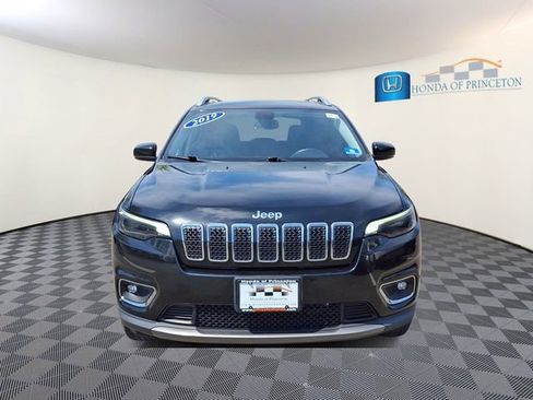 Used 2019 Jeep Cherokee Limited AWD/4WD image 2
