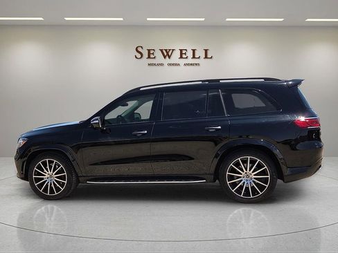 Used 2022 Mercedes-Benz GLS 450 4MATIC image 2