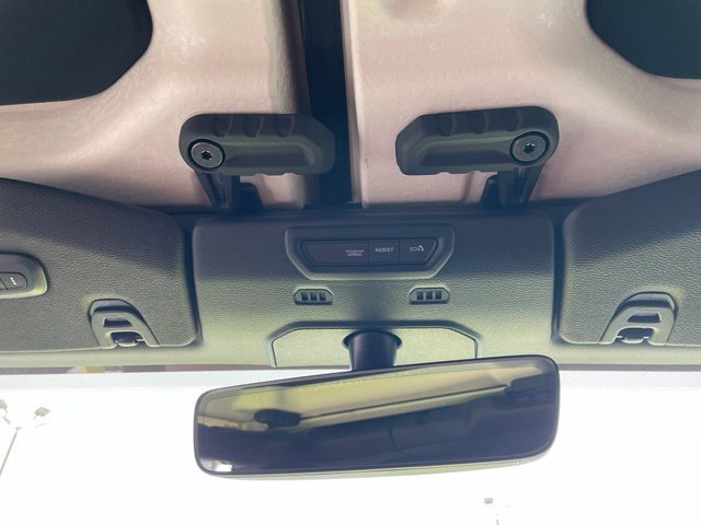 Used 2022 Jeep Wrangler Rubicon w/ LED Lighting Group AWD/4WD image 5