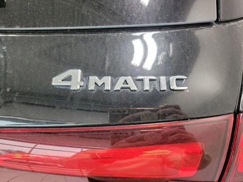 Used 2024 Mercedes-Benz GLE 350 GLE 350 w/ 3rd Row Seat Package image 20