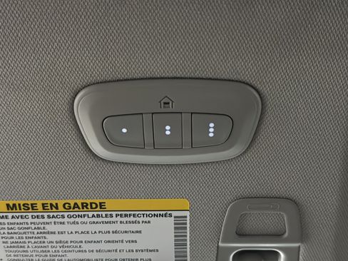 Used 2023 Jeep Grand Cherokee L Limited AWD/4WD image 32